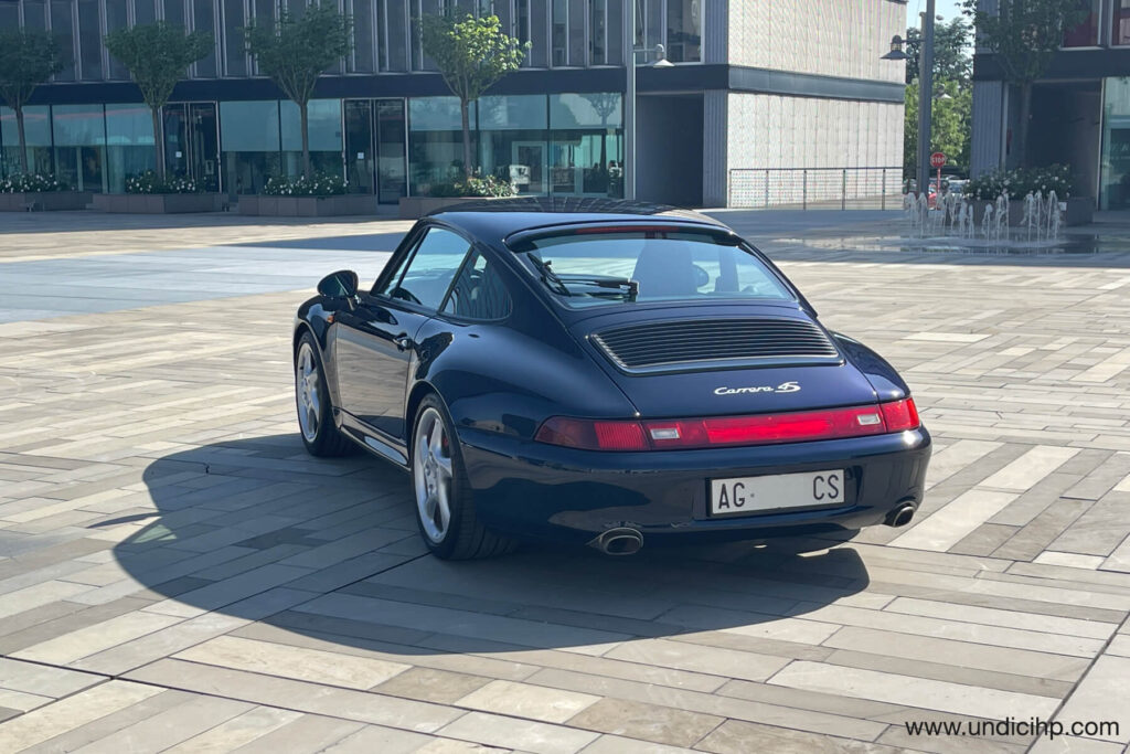 Porsche 993 Carrera 4S